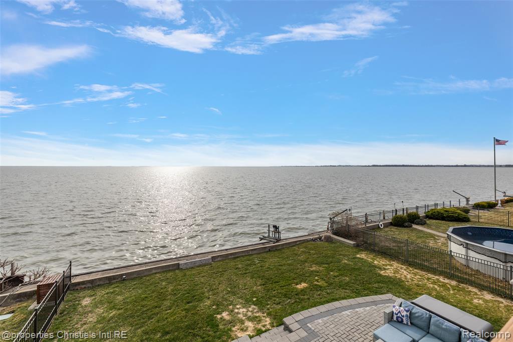 45890 Private Shore Drive, Chesterfield, MI 48047 — Photo 33