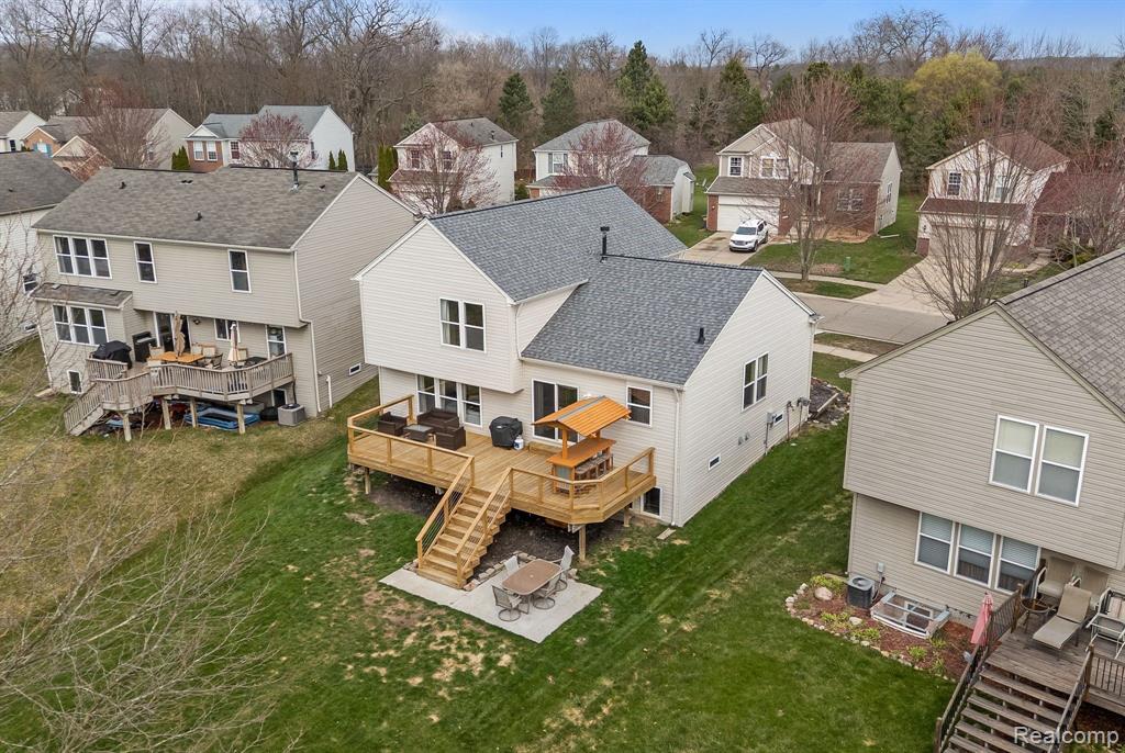 444 OTTER RUN Road, Holly, MI 48442 — Photo 33