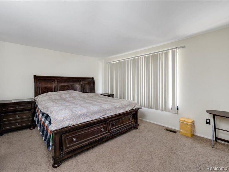 8299 KARAM Boulevard, 1, Warren, MI 48093 — Photo 8
