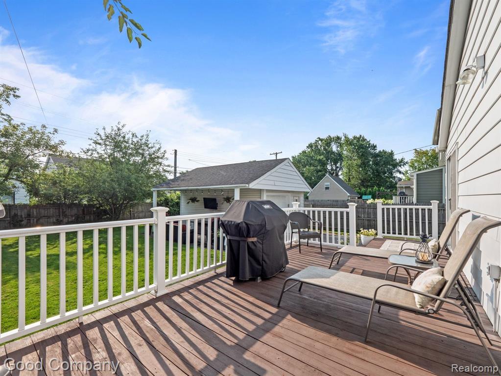 4344 HAMPTON Boulevard, Royal Oak, MI 48073 — Photo 28