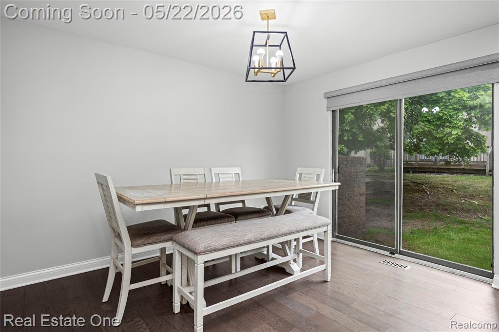 5345 Wright Way W, West Bloomfield, MI — Photo 18