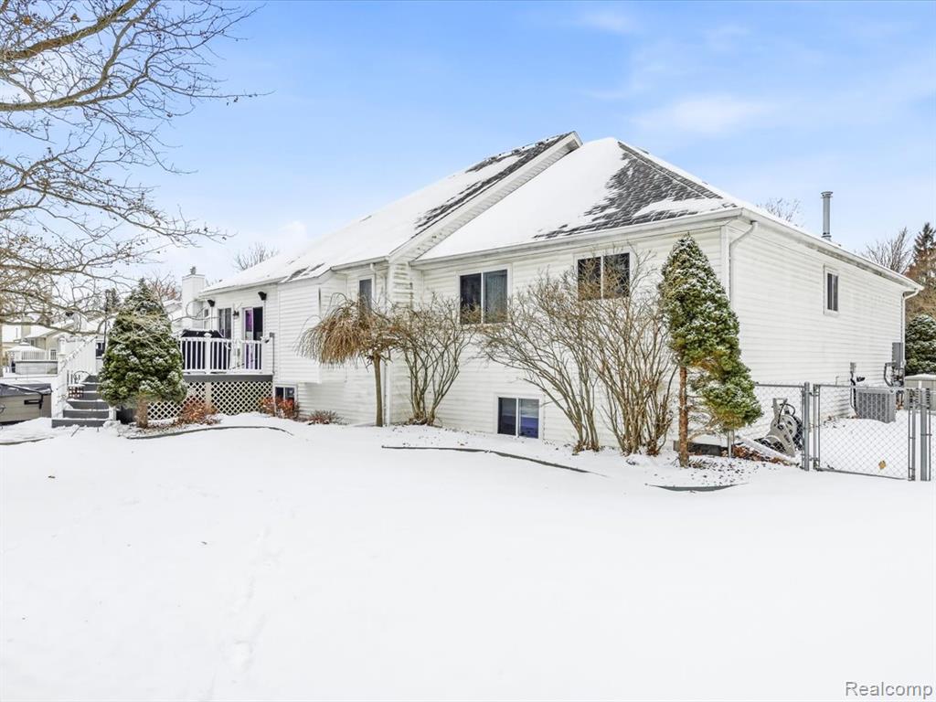 3188 Fanone Drive, Port Huron, MI 48060 — Photo 7