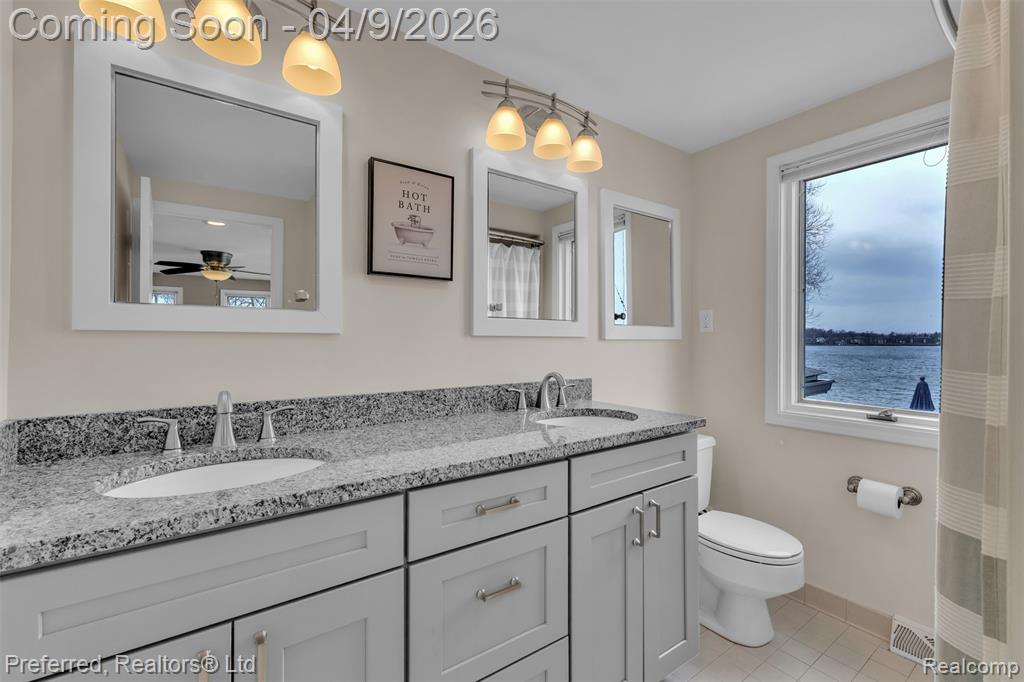 4869 Motorway Drive, Waterford, MI 48328 — Photo 36