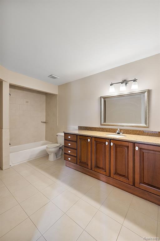 66701 NOTRE DAME Boulevard, Washington, MI 48095 — Photo 66
