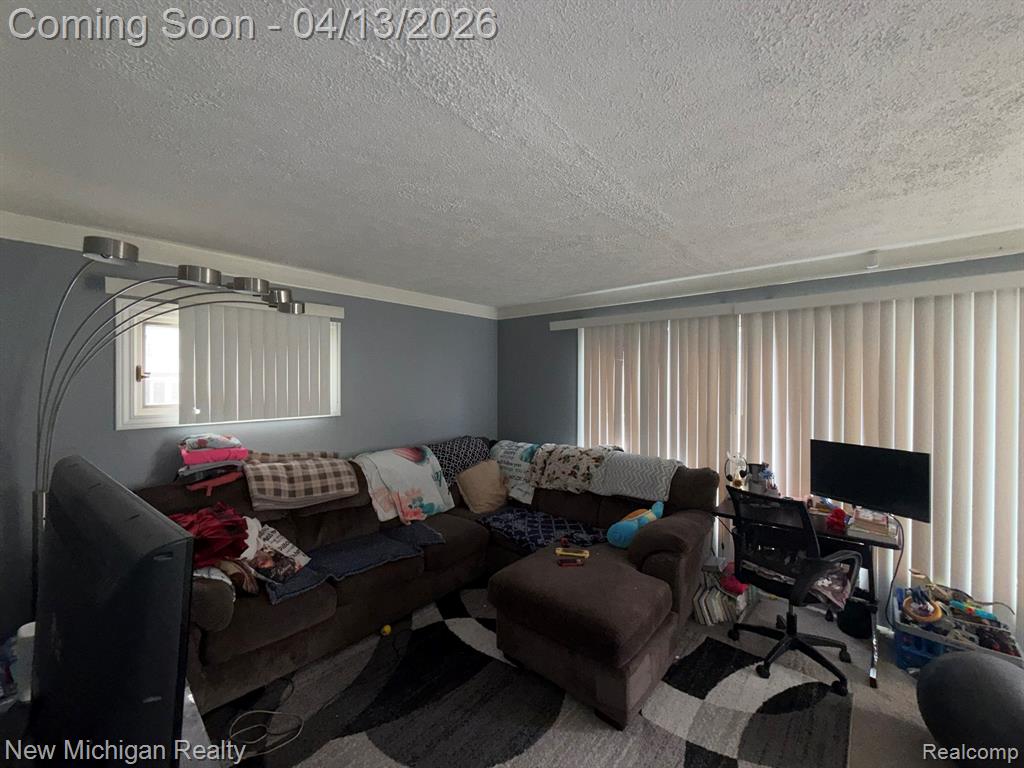 6671 Mayfair Street, Taylor, MI 48180 — Photo 20
