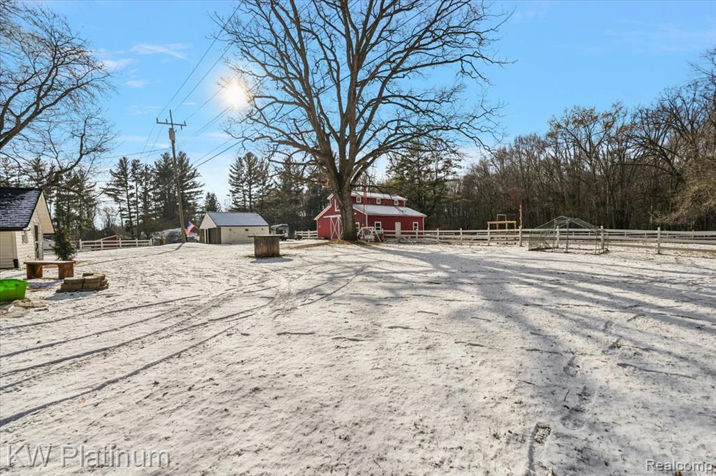 8658 Marsh Road, Clay, MI 48001 — Photo 54