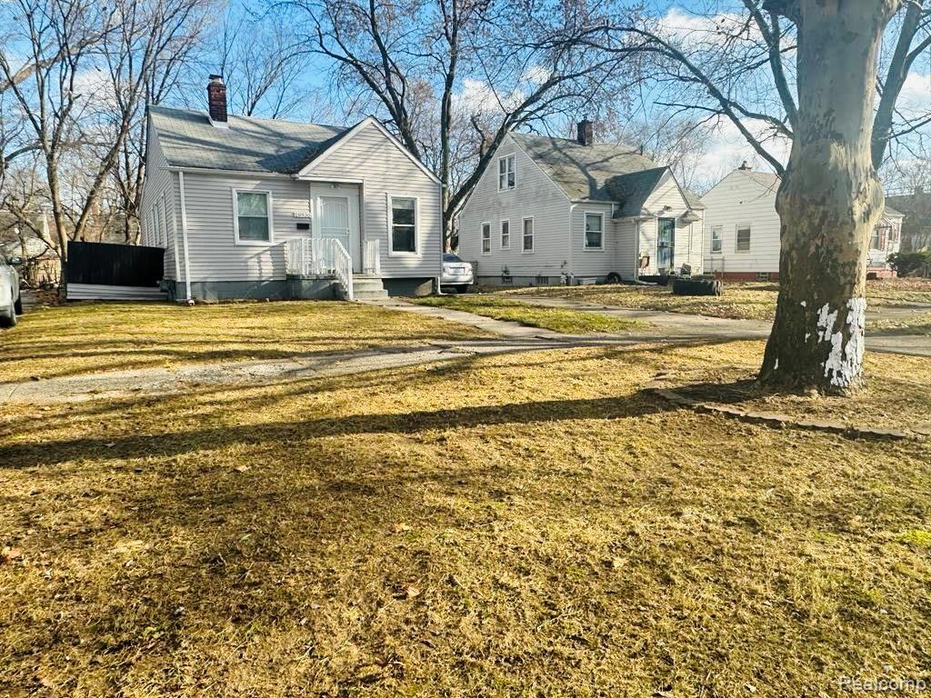 19930 Strasburg Street - Photo 3