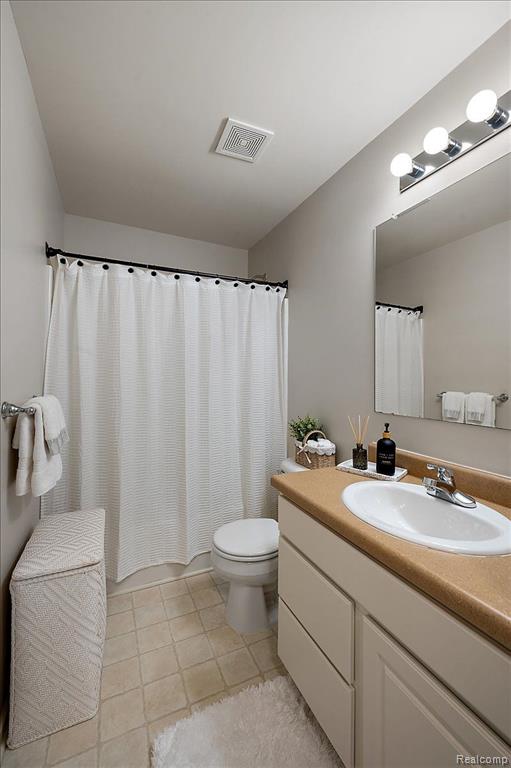 3785 WHIRLAWAY Lane, Howell, MI 48843 — Photo 33