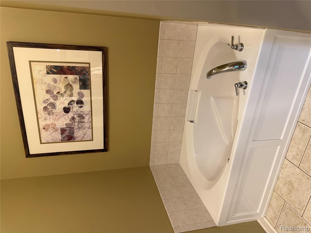9328 Olde Hickory Lane, Newport, MI 48166 — Photo 11