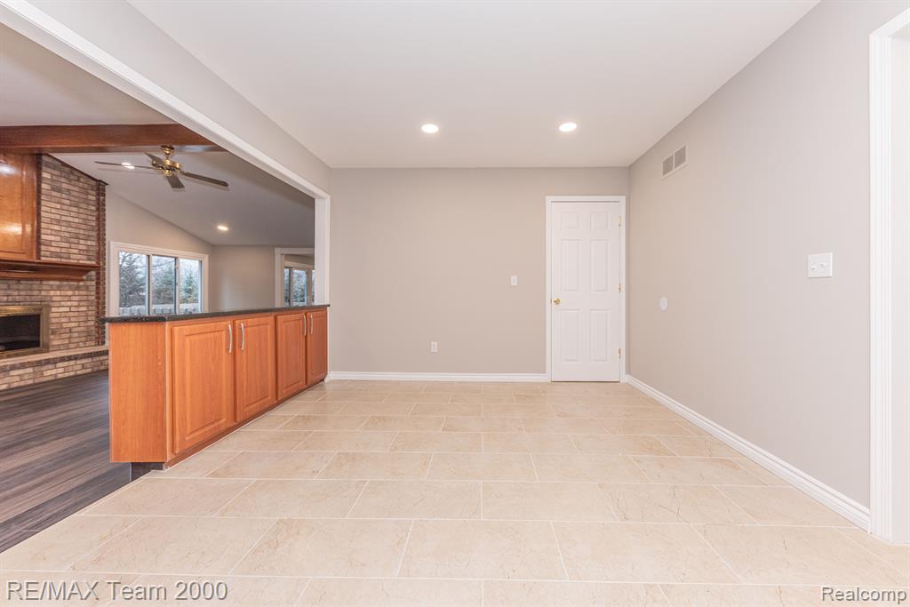 17148 PON VALLEY Drive, Northville, MI 48168 — Photo 59