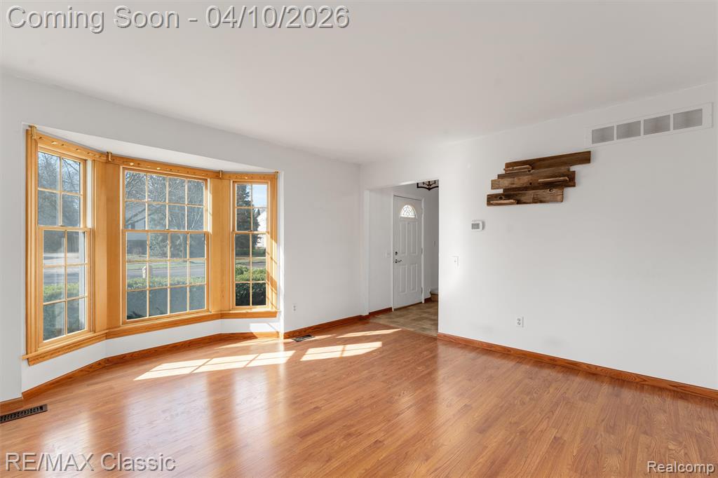 44640 Yorkshire Drive, Novi, MI — Photo 4