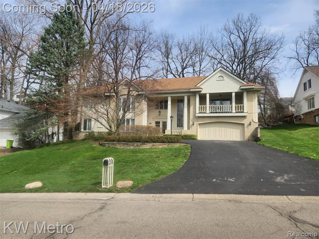 56688 Portsmouth Drive, Utica, MI, 48316