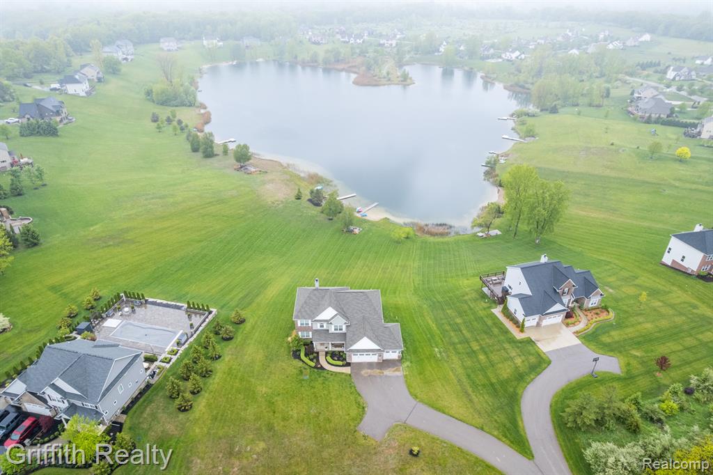 9869 Dartmouth Road Road, Clarkston, MI 48348 — Photo 47