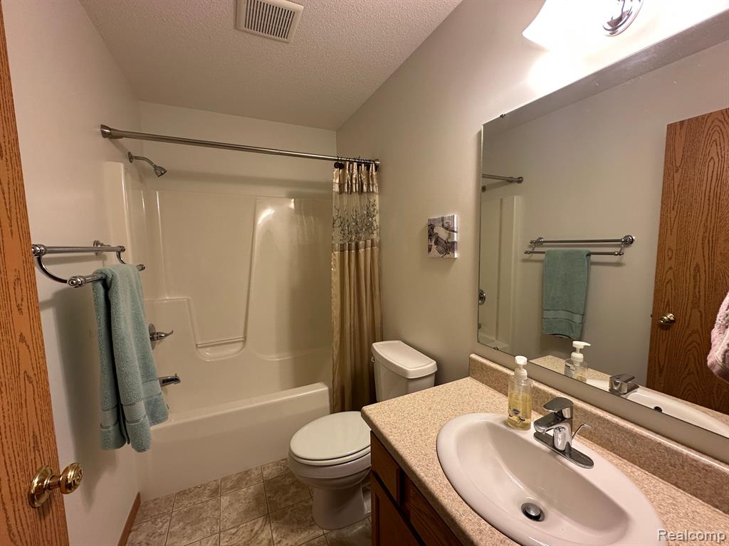 8538 E FOREST CREEK Drive, Port Austin, MI 48467 — Photo 14