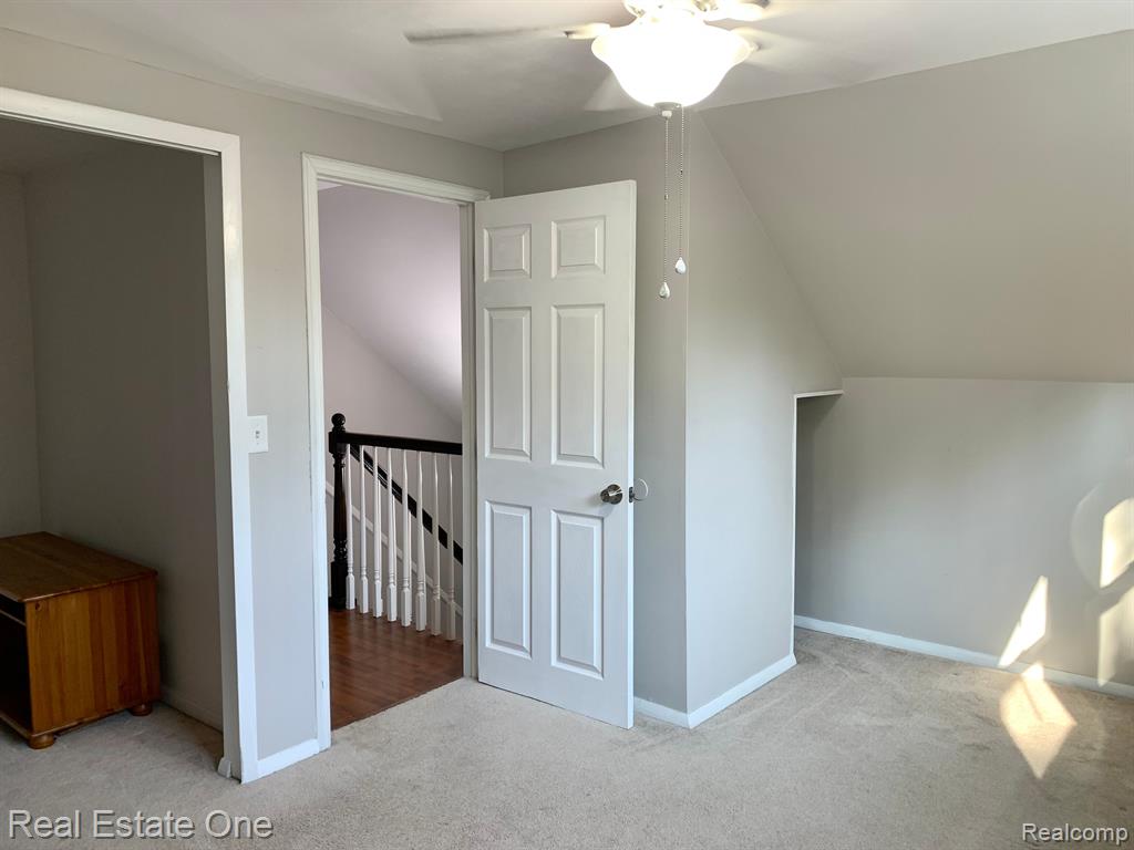 4757 HYDE PARK Drive, Troy, MI 48085 — Photo 14