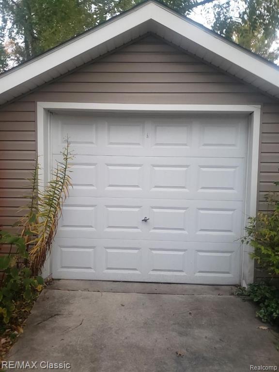 617 E 3RD Street, Royal Oak, MI 48067 — Photo 28