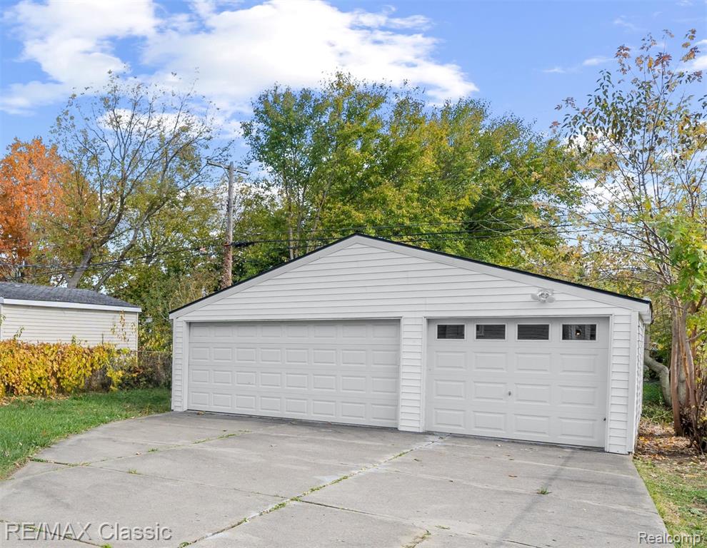 4827 Winifred Street, Wayne, MI 48184 — Photo 3