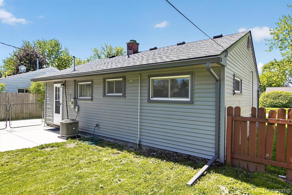 5877 William Street, Taylor, MI 48180 — Photo 28