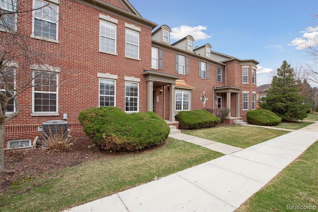 1902 PADDOCK Lane, Canton, MI 48188 — Photo 3