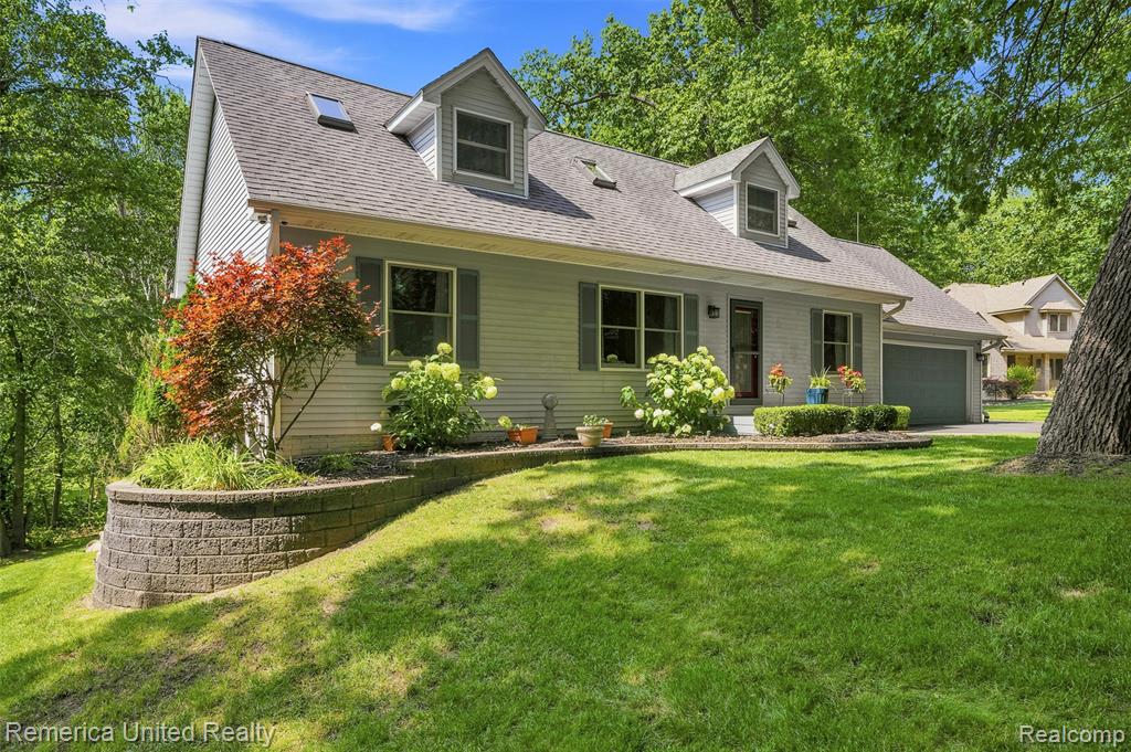11922 Cody Creek Court, South Lyon, MI 48178 — Photo 6