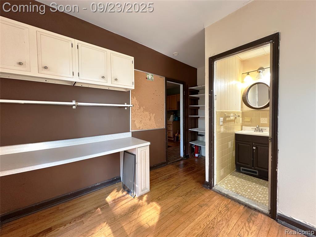 4345 Trumbull Street, Detroit, MI 48208 — Photo 36