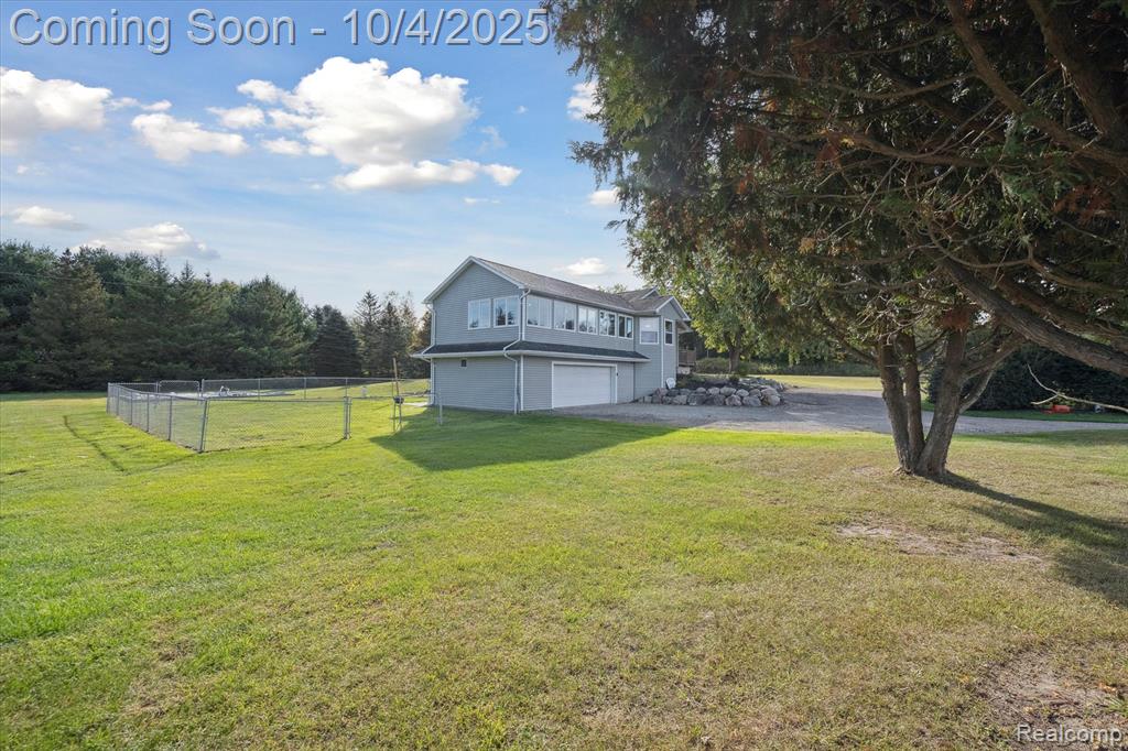 8876 W Allen Road, Fowlerville, MI 48836 — Photo 49