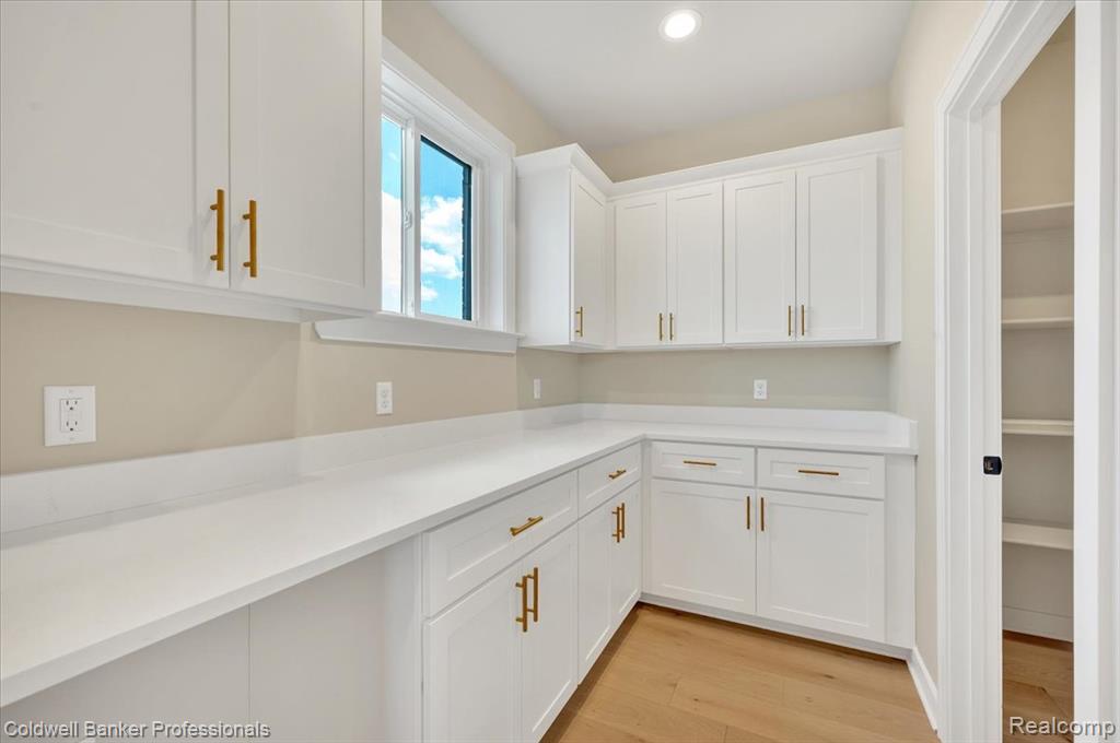 622 Westlake Avenue, Oxford, MI 48371 — Photo 21