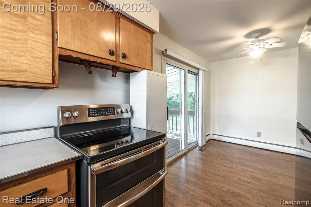 524 Elizabeth Street, Rochester, MI 48307 — Photo 11