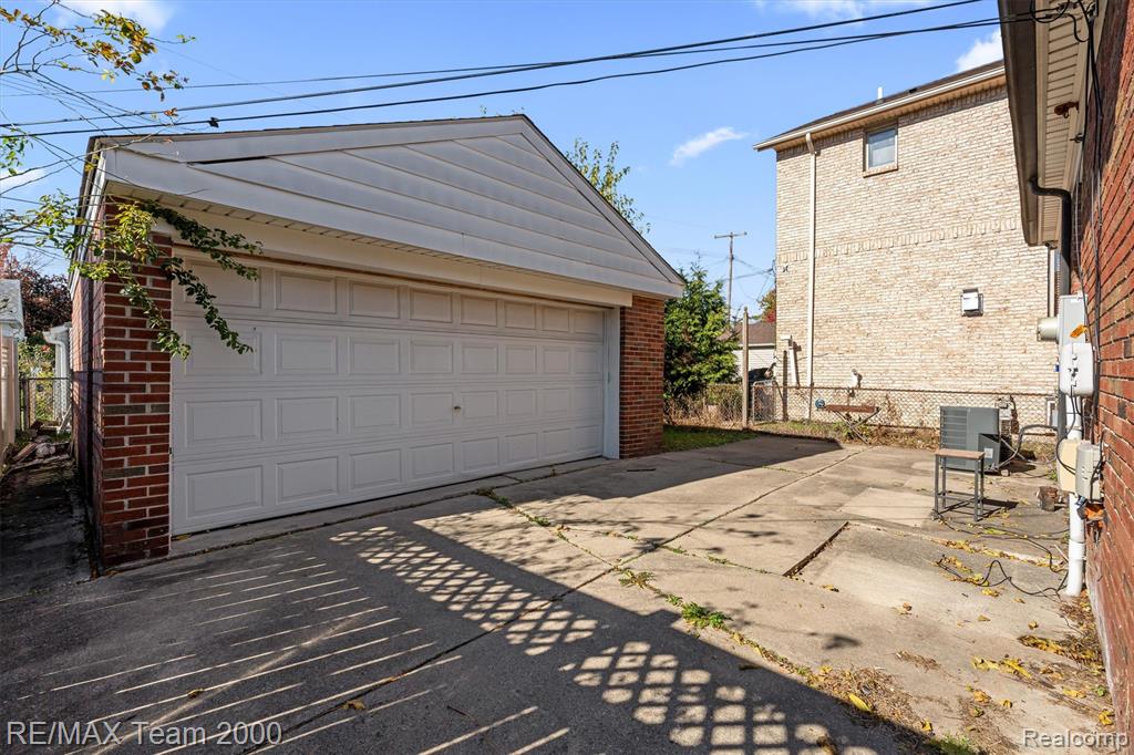 4853 Helen Street, Dearborn, MI 48126 — Photo 23