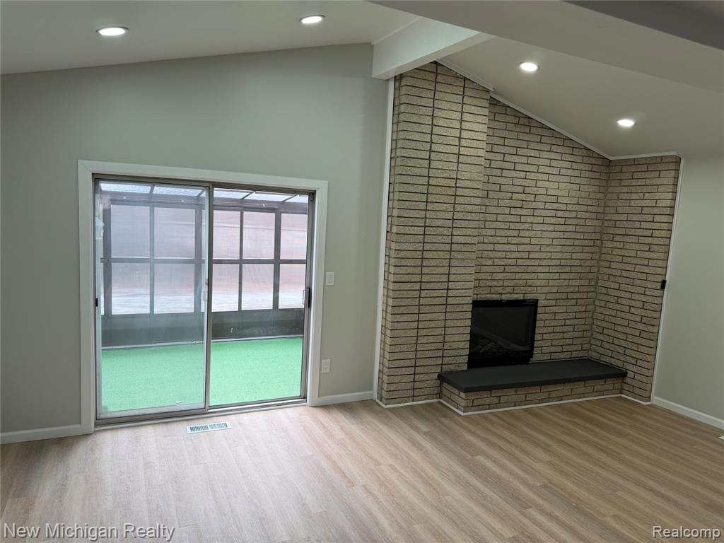 5232 Dickson Drive, Sterling Heights, MI 48310 — Photo 14