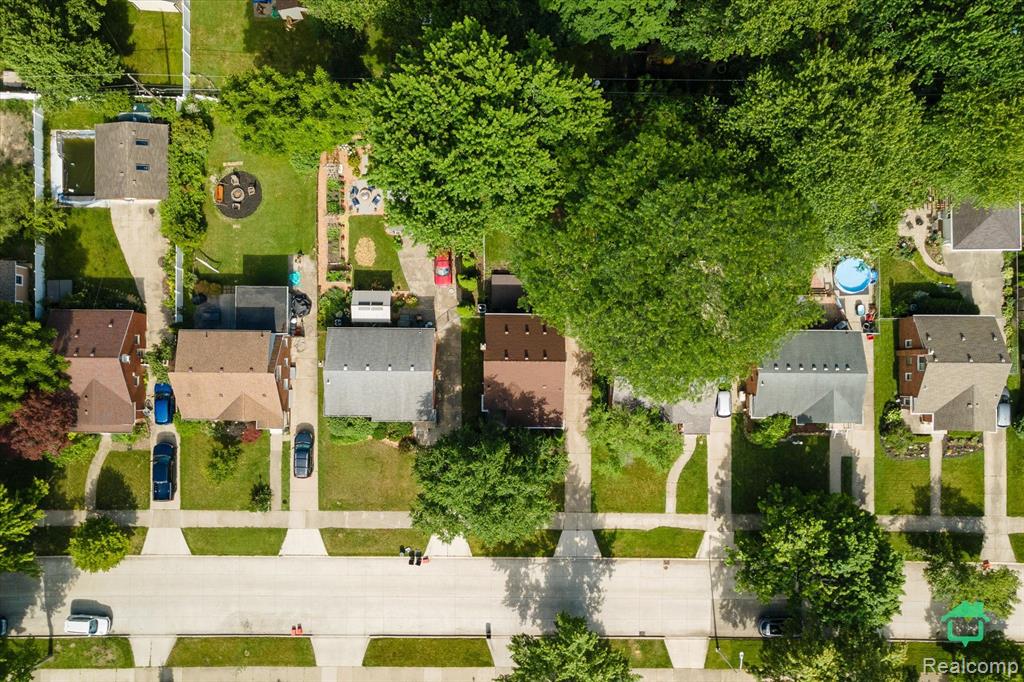 9628 Cavell Street, Livonia, MI 48150 — Photo 39