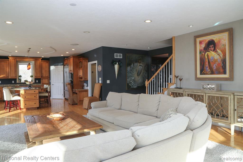 4888 INDIAN CREEK Drive, Jackson, MI 49201 — Photo 16