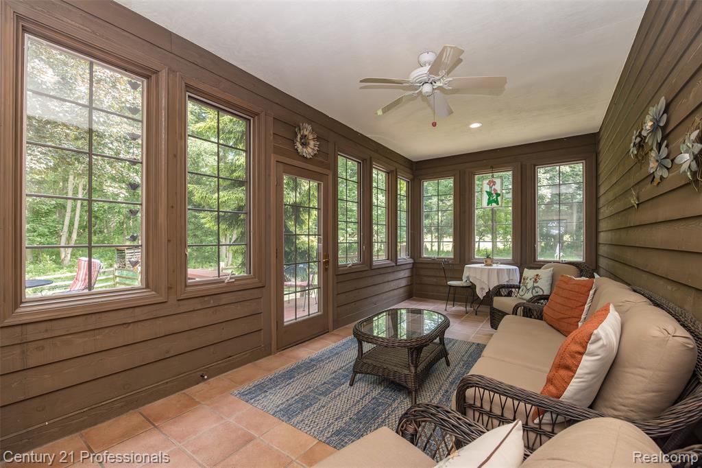 9200 Fox Hollow Road, Clarkston, MI 48348 — Photo 15