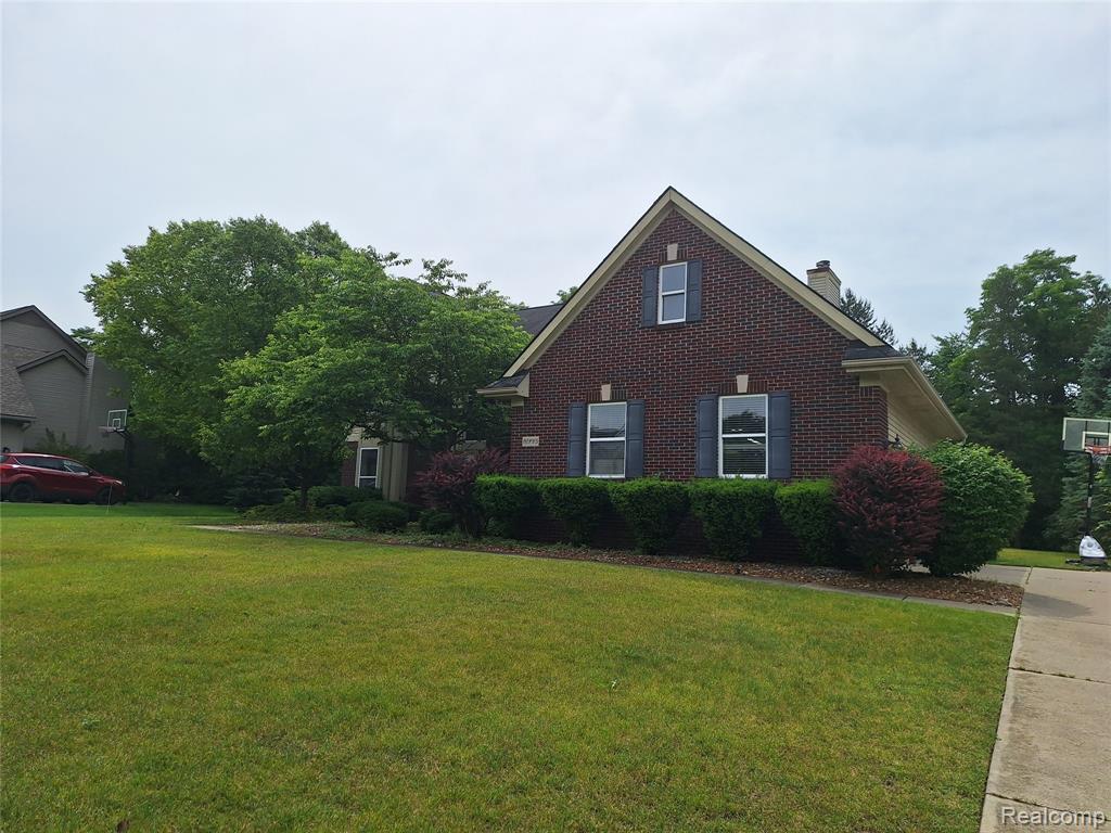 8993 HAYMARKET Street, White Lake, MI — Photo 2