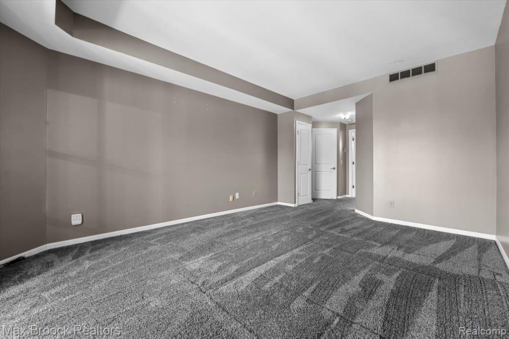 969 Greenview Court, 42, Rochester Hills, MI 48307 — Photo 18