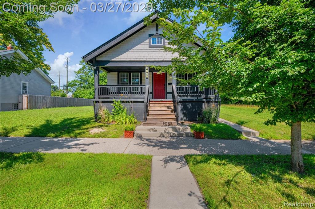 2552 Beals Street, Detroit, MI 48214 — front exterior