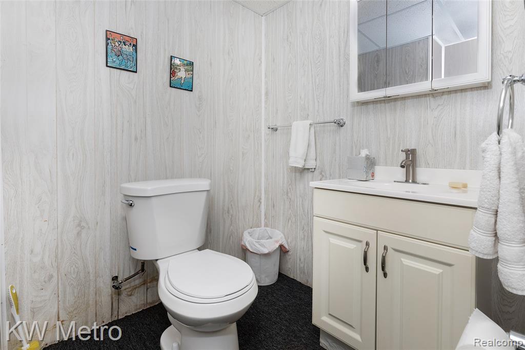 6129 Westbrooke Drive, West Bloomfield, MI — Photo 35