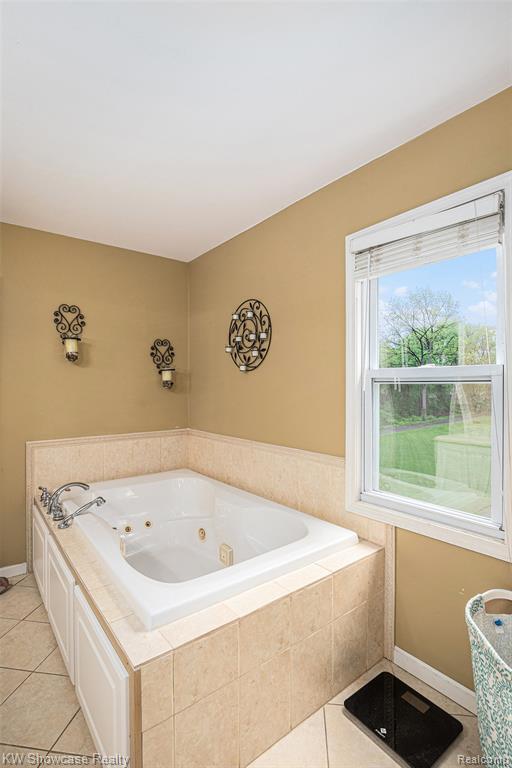 730 Fairview, White Lake, MI 48383 — Photo 19