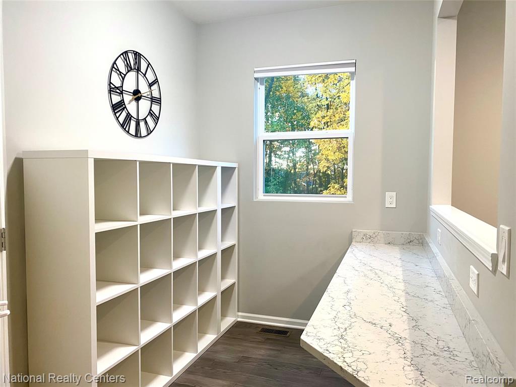 2835 Dillon Drive, Ann Arbor, MI 48105 — Photo 9