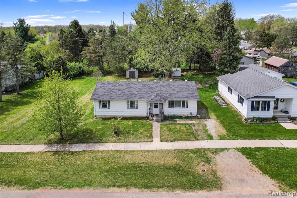 350 S Maple Street, Webberville, MI 48892 — Photo 3