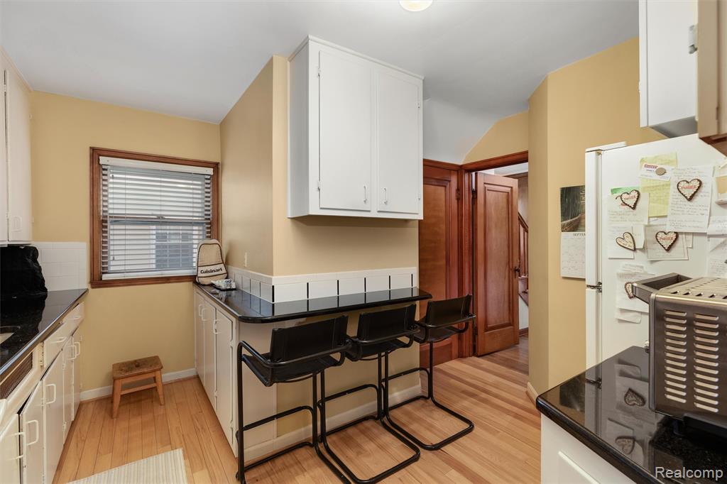 515 S Wilson Avenue, Royal Oak, MI 48067 — Photo 6