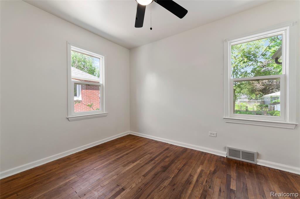 15450 Lola Drive, Redford, MI 48239 — Photo 12