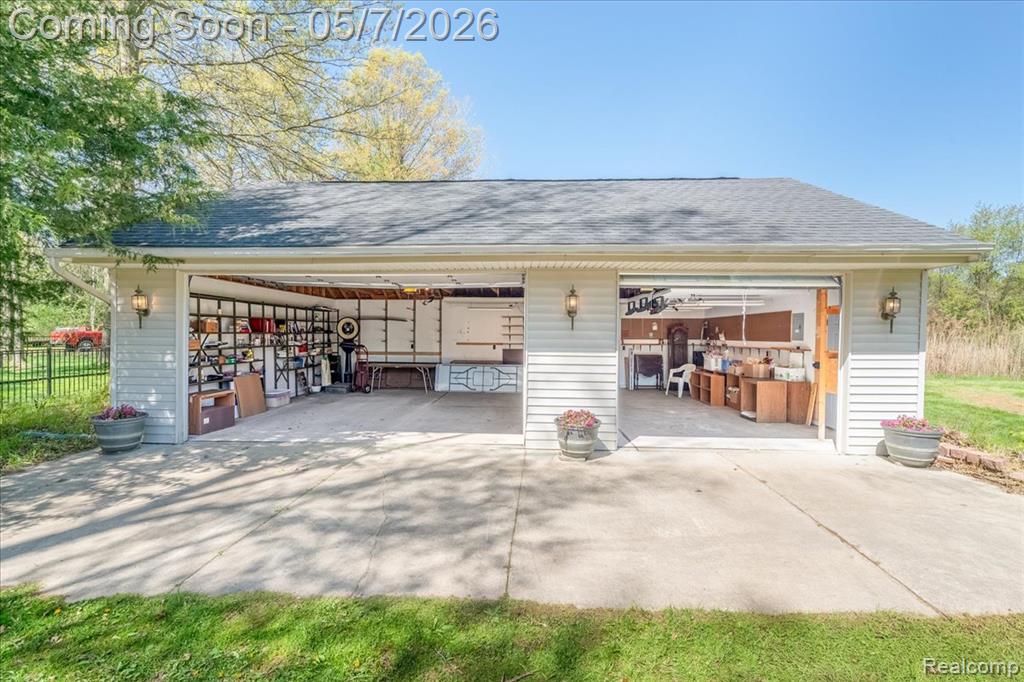 20650 Sherwood Road, Belleville, MI 48111 — Photo 5