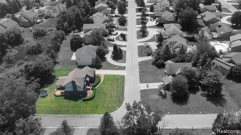 6651 Arlington Drive, West Bloomfield, MI — Photo 9