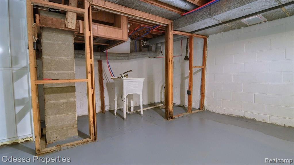 42431 MOUND Road, Sterling Heights, MI 48314 — Photo 27