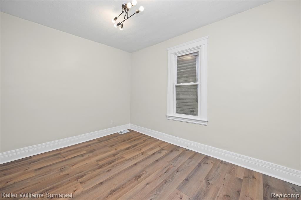 4510 Harding Street, Detroit, MI, 48214