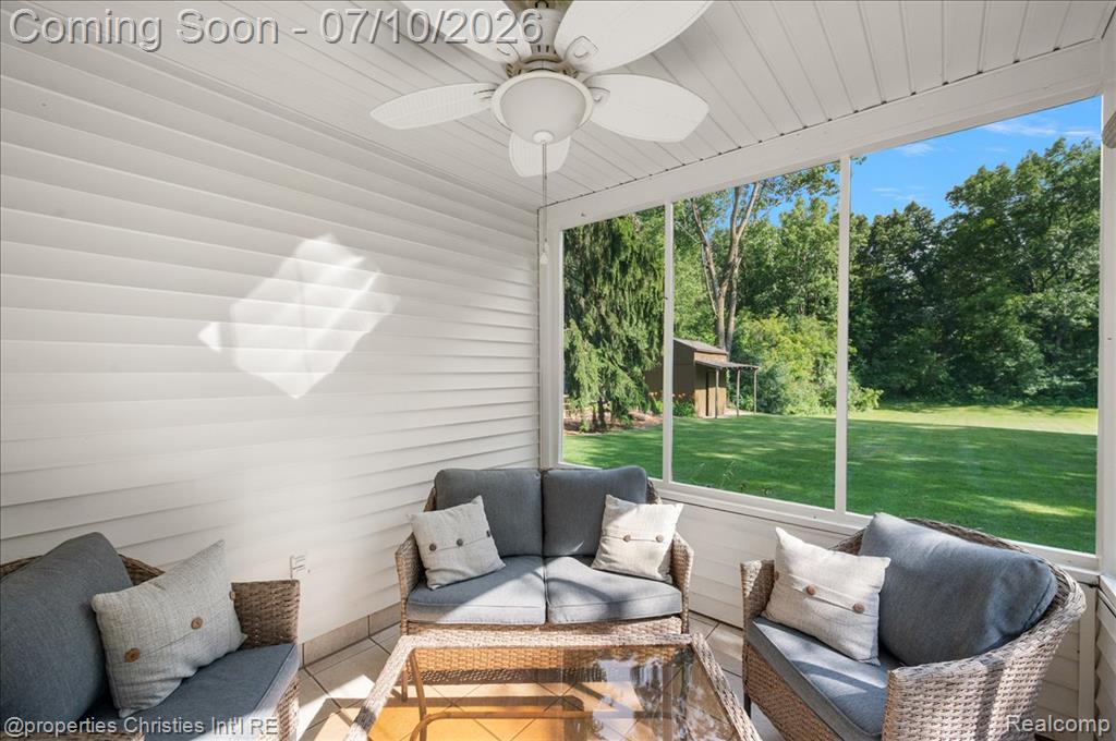 60629 Town Square Street, New Hudson, MI 48165 — Photo 19