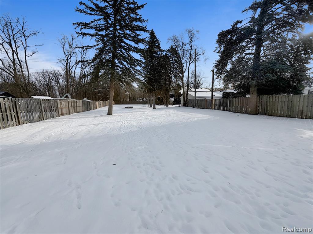 10426 Stark Road, Livonia, MI, 48150