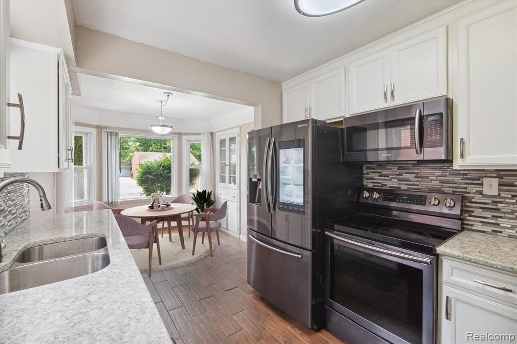 9628 Cavell Street, Livonia, MI 48150 — Photo 48