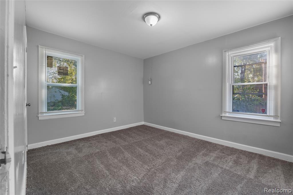 8614 Robson Street, Detroit, MI 48228 — Photo 18